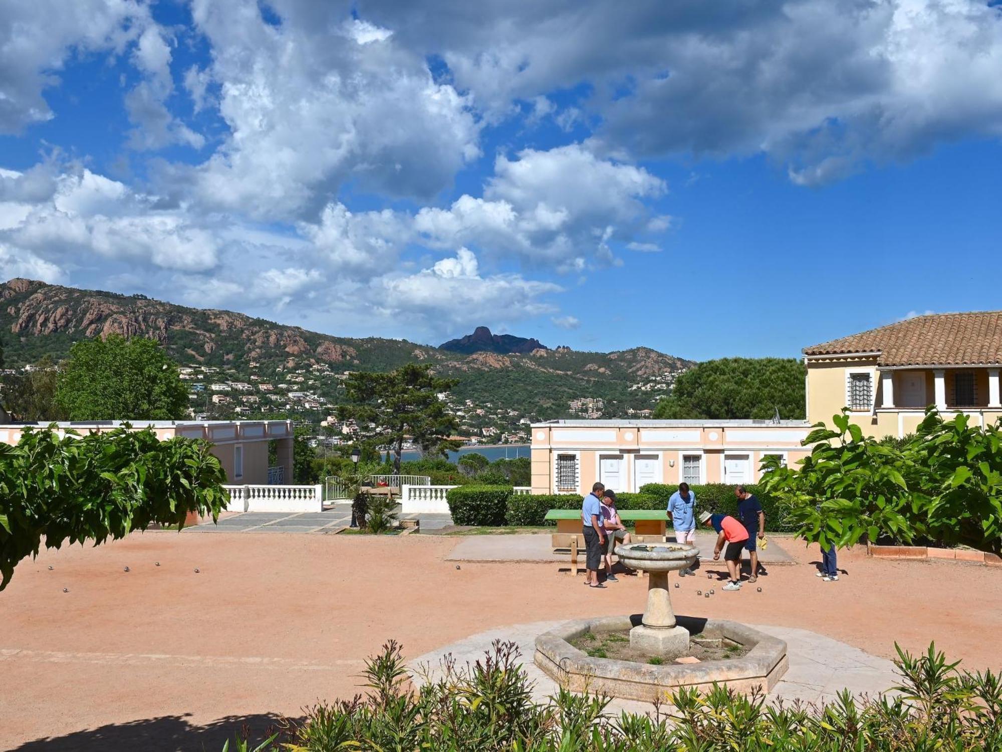 Saint-Raphaël Apartment Village Cap Esterel - Le Village-40 By Interhome מראה חיצוני תמונה